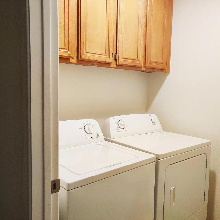 Nice Private Room In A House Close To Red Rock & Las Vegas Strip 拉斯维加斯 外观 照片